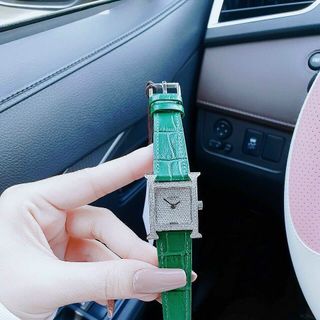 ĐỒNG HỒ HERRMES MINl FULL ĐÁ CAO CẤP