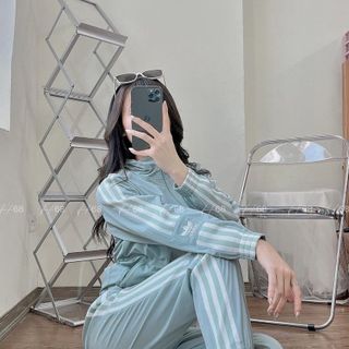 Bộ thể thao vải dù hàng chất giá rẻ