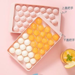 [HCM] Khay Làm Đá Tròn 33 Ô Kèm Nắp Đậy Chống Ám Mùi Tủ Lạnh
