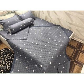 Set 5 Món Tam Giác Xám Chăn Ga gối Poly Cotton 1m6 x 2m x 10cm