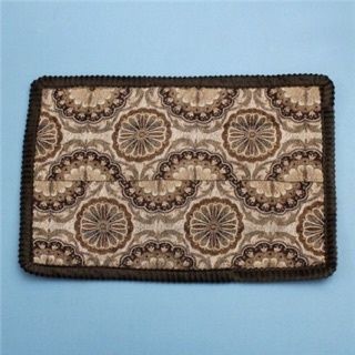 Thảm Lau Chân Hình Thổ Cẩm Dày Dặn Kích Thước 34 x 46cm Giao Màu Ngẫu Nhiên