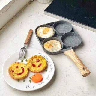 Khuôn Chảo Chiên Rán Trứng Làm Bánh 4 Ngăn 4 Lỗ Chống Dính - Chống Dính Tay Cầm Gỗ 4 ngăn nấu được cả bếp từ và bếp gas
