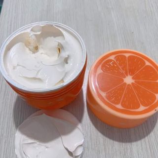 Kem Body ZA VitC Cream Trắng Da Dưỡng Ẩm 150gram