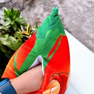 Gối Tựa lưng mềm mịn 36cm hàng Khuyến mãi Sữa Kun (MÀU NGẪU NHIÊN)