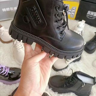 Giày boots trẻ em buộc dây đẹp S3364