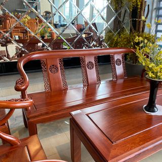 Salon gỗ tự nhiên , go huong da