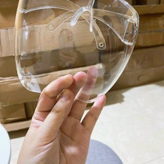 KÍNH CHẮN GIỌT giá sỉ