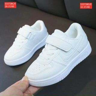 Giày thể thao trẻ em màu trắng đơn giản thanh lịch S3372