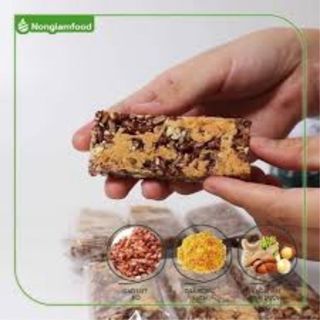 Nonglamfood Thanh Gạo lứt hạt Nông Lâm hộp 8 thanh 3 vị Chà Bông, Rong Biển, Trái Cây nhiều Dinh Dưỡng, Hỗ trợ Giảm Cân