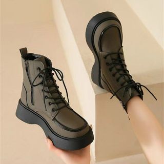 Giày boots nữ buộc dây phối khóa kéo hông đẹp 23