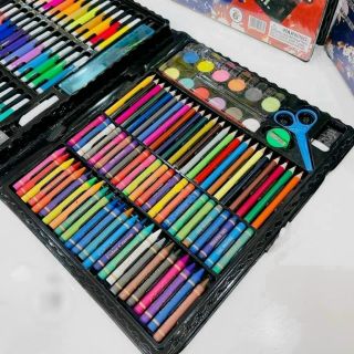 Bộ màu 150 chi tiết cho các bé