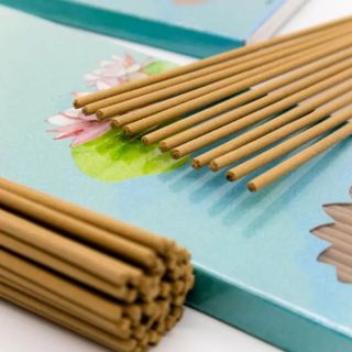 Nhang Thảo Dược Phúc Lộc Thọ - Hộp 135 Cây