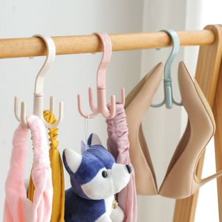 Móc 4 cạnh