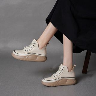 Giày Thể Thao Cao Cổ Da mềm chữ V 32