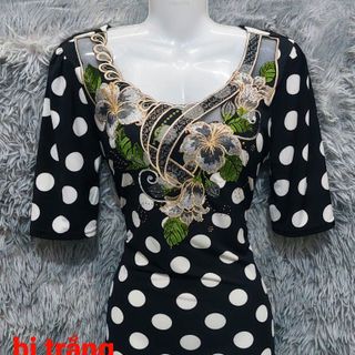 Đồ bộ thêu trung niên