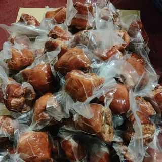 Bắp giò xông khói