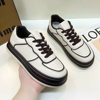 Giày thể thao nữ màu trắng viền đen chất da mềm 44