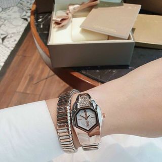 ĐỒNG HỒ JUST CAVALLI NỮ TRUNG CẤP HOT