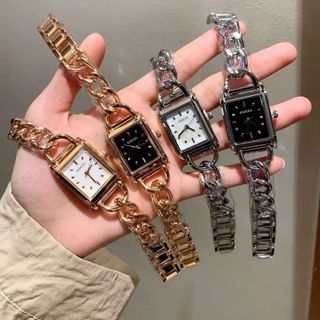 Đồng hồ gucccii lắc vuông mới