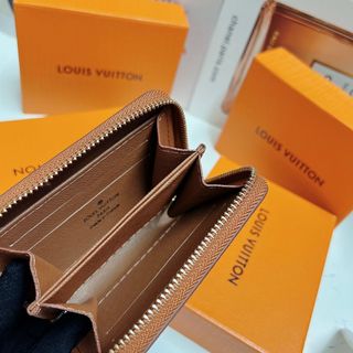 Túi xách quảng châu VÍ L.V MINI ZIPPER SUPER FULLBOX (Chuyên sỉ túi xách sll, balo, ví, phụ kiện, túi Laptop)