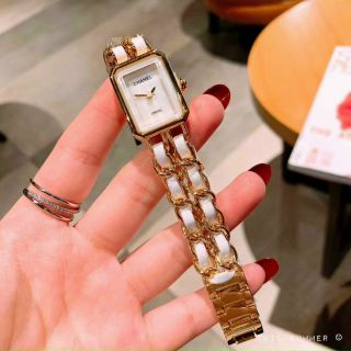 ĐỒNG HỒ CHANE NỮ DÂY XÍCH HOT XINH