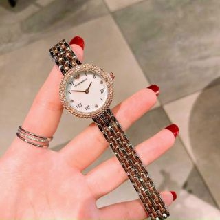 ĐỒNG HỒ ARRMANI LA MÃ SALE