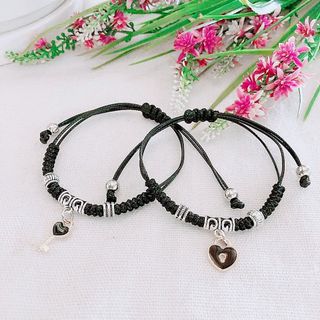 Vòng tay cặp ổ khoá chìa khoá