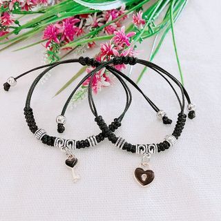 Vòng tay cặp ổ khoá chìa khoá