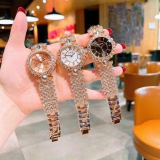 ĐỒNG HỒ GUEES NỮ VIỀN HỘT HOT