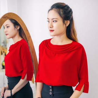 Áo cổ đỗ xếp ly