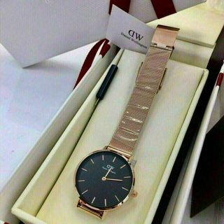 ĐỒNG HỒ D W DÂY LƯỚI SALE