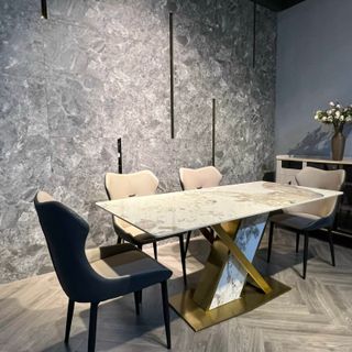 Bàn ăn mặt đá hiện đại