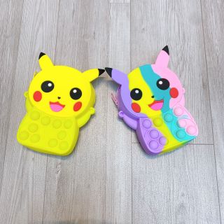 Mua sỉ túi đeo chéo cho bé trai gái, túi popit silicon cute hình Pikachu