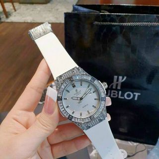 ĐỒNG HỒ HUBLOT NAM ĐÁ VUÔNG TRẮNG SALE SỐC