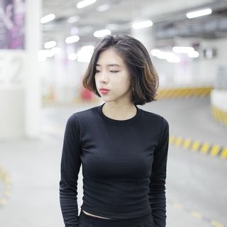 Áo croptop nữ tay dài cổ tròn ôm phong cách Hàn Quốc chính hãng Age2x