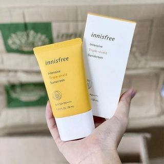 Kem chống nắng in.nisfree intensive triple shield sunscreen 50ml (vàng)