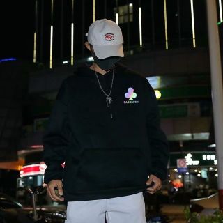 Áo Hoodie form dưới 70kg, logo in phản quang