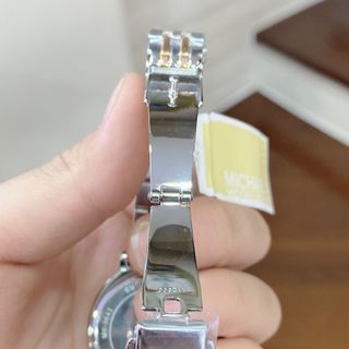 Đồng hồ nữ Michael Kors size 26mm mặt khảm trai siêu đẹp
