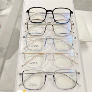 Gọng kính titanium siêu nhẹ thời trang dành cho nữ
