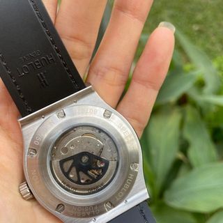 Đồng hồ nam hubIot đủ size máy đẹp. Test hàng trước khi gửi nên yên tâm.