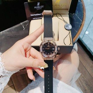 ĐỒNG HỒ HUBLOT COUPLE ĐÁ VUÔNG CAO CẤP HOT HOT