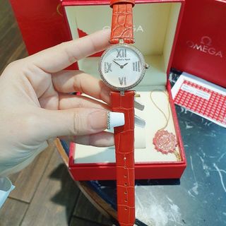 ĐỒNG HỒ VAN CLEEF DÂY DA CAO CẤP NỮ SALE