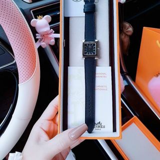 ĐỒNG HỒ HERRMES VUÔNG MlNI CAO CẤP