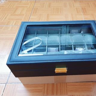 HỘP ĐỰNG 12C ĐỒNG HỒ