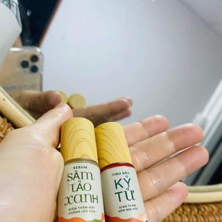Tinh Dầu Kỷ Tử Trị Thâm Môi