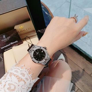 ĐỒNG HỒ HUBLOT 2 VlỀN HỘT COUPLE CAO CẤP HOT