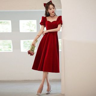 ĐẦM XÒE ĐỎ PHỐI HẠT TRAI - DT1684