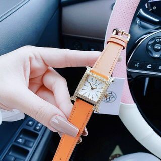 ĐỒNG HỒ HERRMES MINI NIỀN ĐÁ GOLD CAO CẤP
