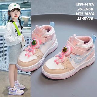 Giày thể thao trẻ em gắn stick phi hành gia W31-141