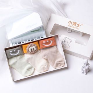 Tất hộp cho bé